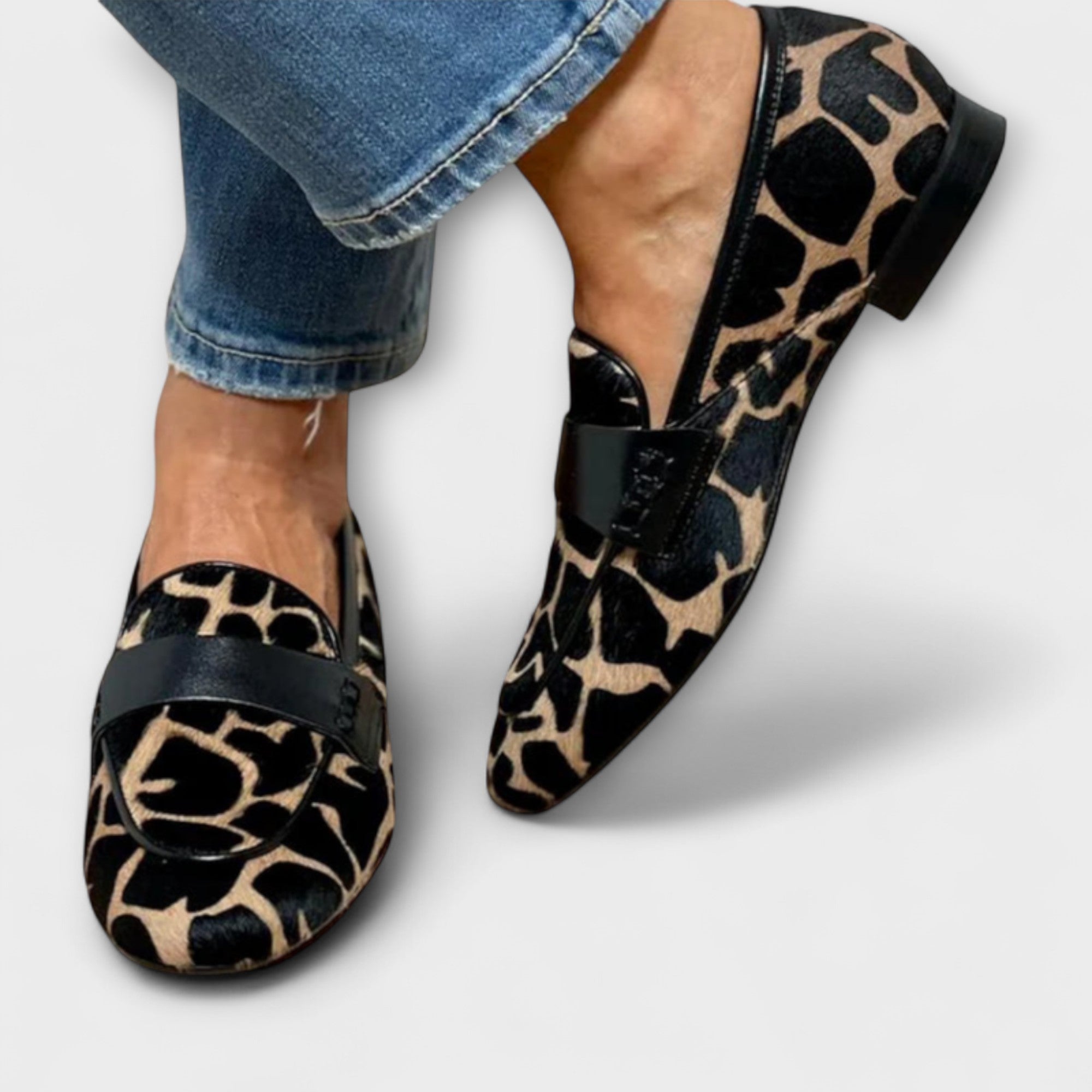 Valorine™ | Leopard Loafer