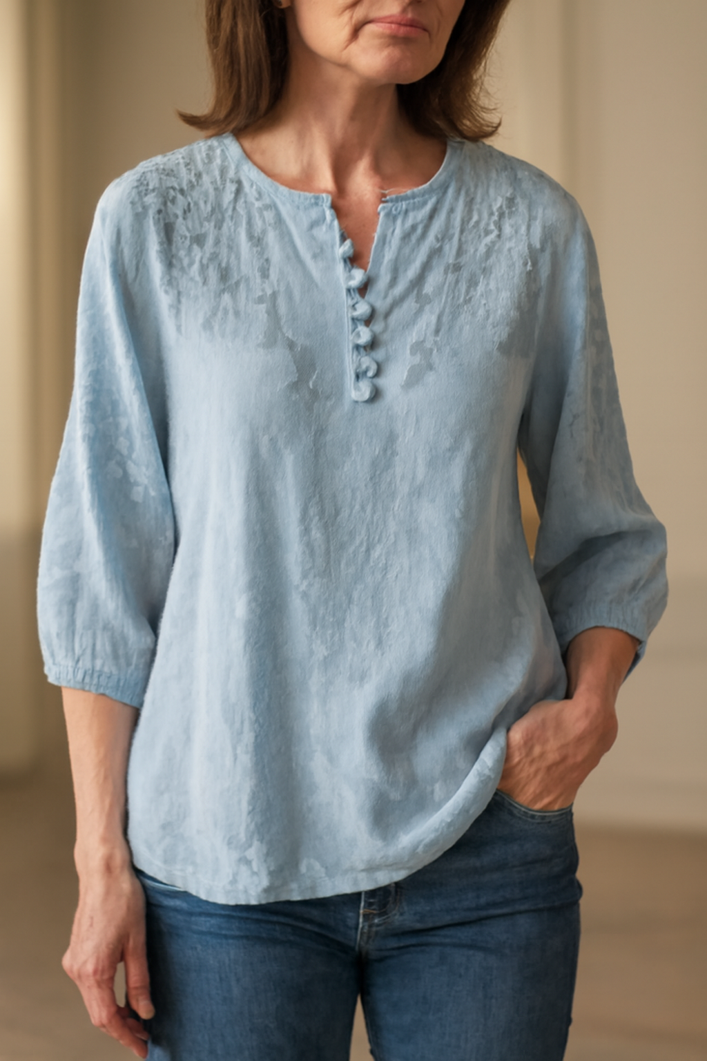 Valorine™ - Blus i bomullsvoile med broderade axlar