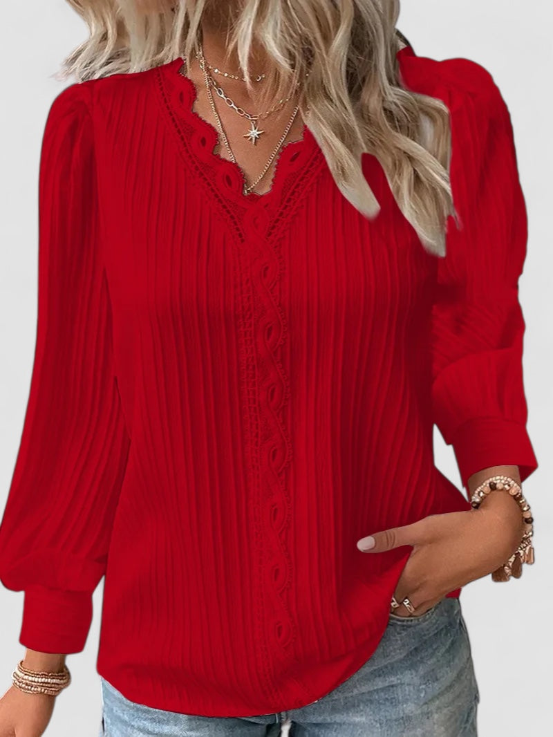 Valorine™ | Selvie – Blus med spetskant och veck