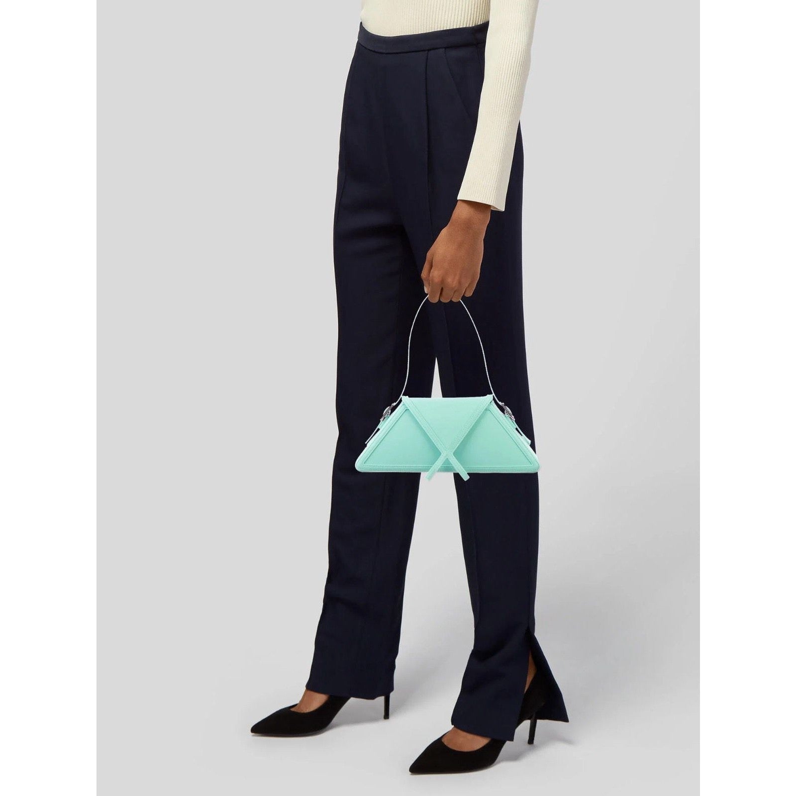 Valorine™ | Lucia