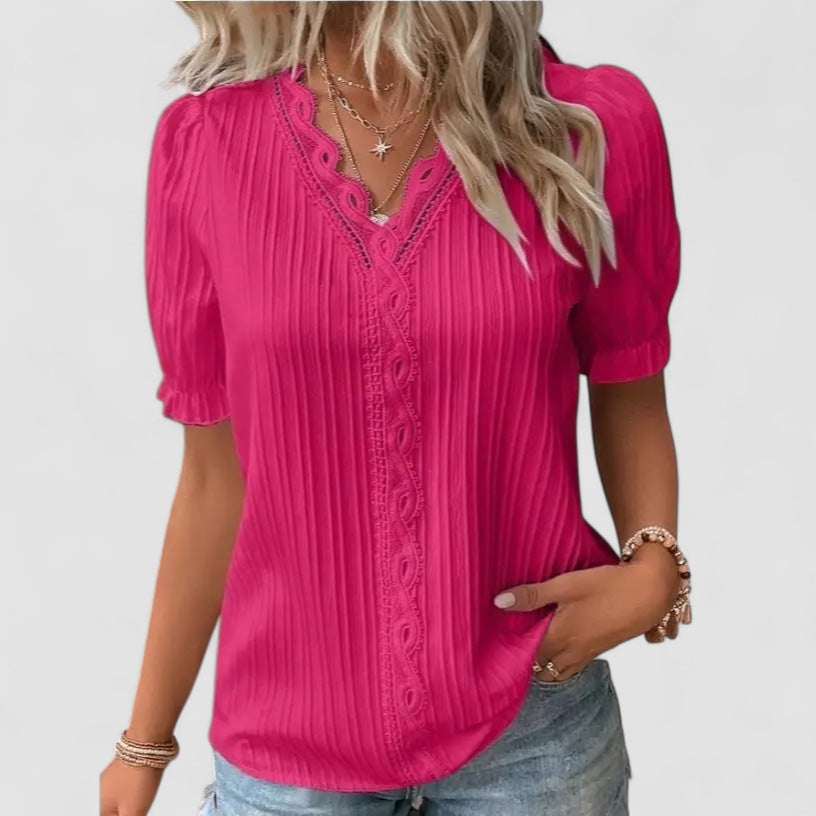 Valorine™ |  – Feminin topp med spetsdetaljer
